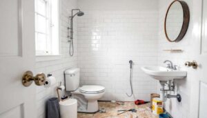 Bad-Renovierung mit kleinem Budget: So gestalten Sie Ihr Badezimmer neu, ohne sich zu ruinieren